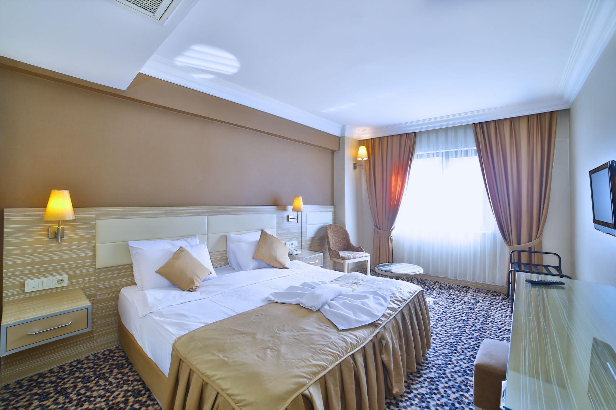 Hotel Grand Emin Истанбул Екстериор снимка